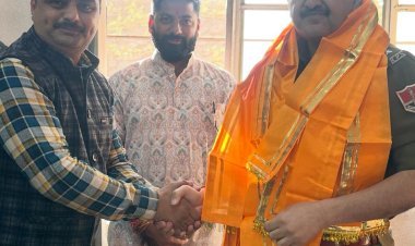 करणी सेना ने डीएसपी सूर्यवीर सिंह व गोपाल चंदेल से की मुलाकात, मेवाड़ की सुरक्षा और कानून व्यवस्था पर रखे सुझाव