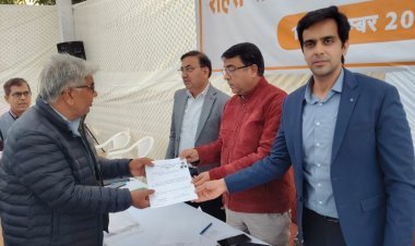 शहरी समस्या समाधान सेवा शिविर 2025: उदयपुर में यूडीए ने दिए 42 पट्टे, 50 नामांतरण निस्तारित