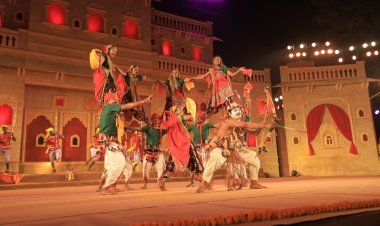 शिल्पग्राम उत्सव उदयपुर में राठवा लोक नृत्य की धमक, गुजरात की आदिवासी संस्कृति का अनूठा रंग