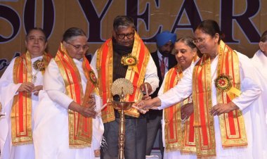 ब्रह्माकुमारीज़ उदयपुर केंद्र का स्वर्ण जयंती समारोह सम्पन्न, कटारिया ने दिया स्व-परिवर्तन से विश्व परिवर्तन का संदेश