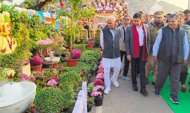 फतेहसागर फ्लावर शो 2025: राज्यपाल कटारिया ने किया पुष्प प्रदर्शनी का शुभारंभ