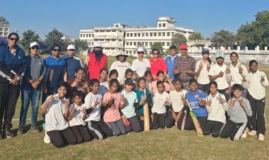 सांसद खेल महोत्सव: धार की बालिकाओं ने महिला क्रिकेट फाइनल जीतकर रचा इतिहास