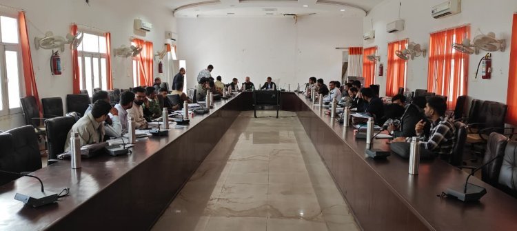 उदयपुर में मुख्य अभियंता की समीक्षा बैठक, जल जीवन मिशन की प्रगति तेज करने के निर्देश