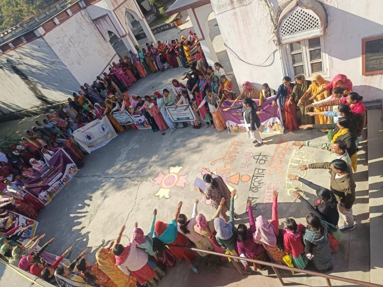 नई चेतना 4.0 अभियान का जिला स्तरीय कार्यक्रम संपन्न | 200 पोषण सखियों ने रैली में लिया हिस्सा