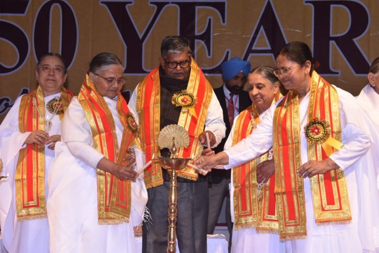 ब्रह्माकुमारीज़ उदयपुर केंद्र का स्वर्ण जयंती समारोह सम्पन्न, कटारिया ने दिया स्व-परिवर्तन से विश्व परिवर्तन का संदेश