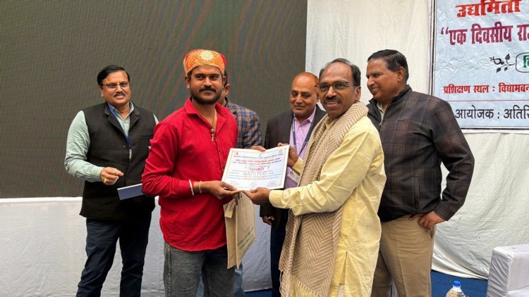 राष्ट्रीय पशुधन मिशन के तहत उदयपुर में राज्य स्तरीय पशुपालक प्रशिक्षण शिविर संपन्न