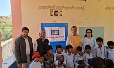 LIC Agents Distribute Sweaters to School Students in Udaipur | Social Responsibility Initiative