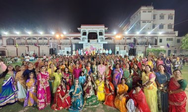 अखिल भारतीय नववर्ष समारोह समिति  म्हारी घूमर के रंग, मस्ती के संग — देवीशक्ति के आह्वान में झूम उठीं महिलाएँ