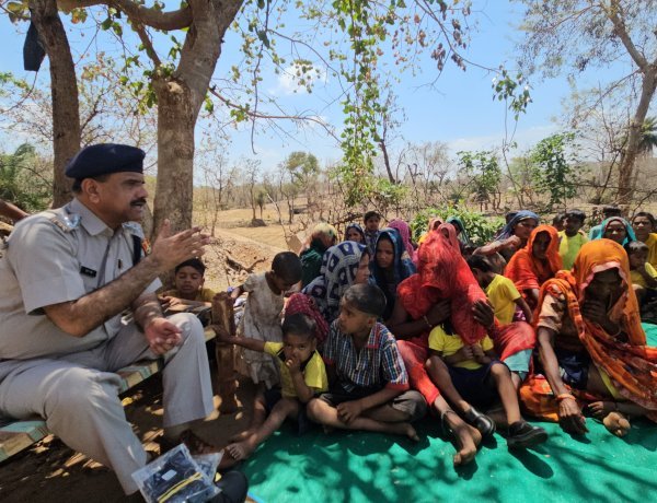 आदर्श शिक्षा समिति सलूम्बर और जीव दया फाउंडेशन द्वारा राहत एवं प्री-न्यूट्रिशन कार्यक्रम आयोजित