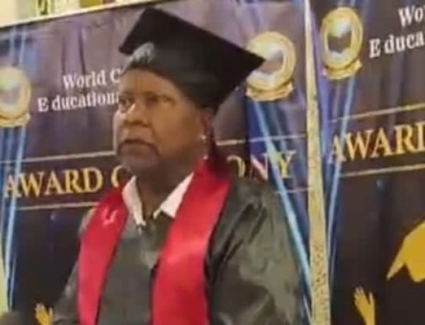 देवीलाल दाणा को मानद डॉक्टरेट की उपाधि से सम्मानित