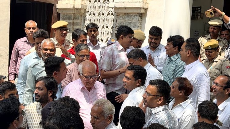 अब डबोक एयरपोर्ट तक पहुंचेगा आंदोलन! हाई कोर्ट बेंच को लेकर वकीलों का ऐलान