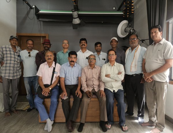 पत्रकारिता के 200 वर्ष पूर्ण होने पर वरिष्ठ पत्रकारों का होगा सम्मान*  *31 मई को आयोजित होगा जार सम्मान समारोह, तैयारियों को लेकर हुई महत्वपूर्ण बैठक*