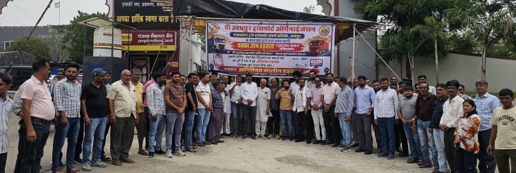 VLTD GPS और फिटनेस नियमों के विरोध में राजस्थानभर में ट्रांसपोर्टरों का अनिश्चितकालीन चक्का जाम शुरू