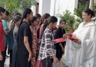 विश्व आदिवासी दिवस पर डॉ. दिव्यानी कटारा की पहल, बेटियों को बांटी ट्राइबल स्टेशनरी किट