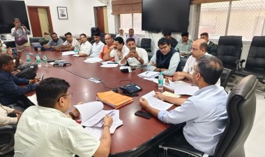 नगर निकाय चुनाव से पहले प्रशासन सख्त, हथियार जमा कराने के आदेश